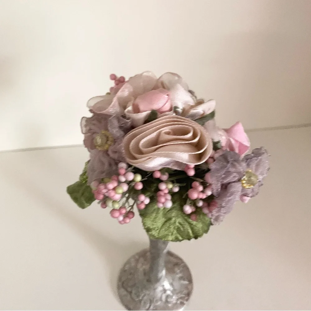 Beautiful beaded flower decor silver vase
